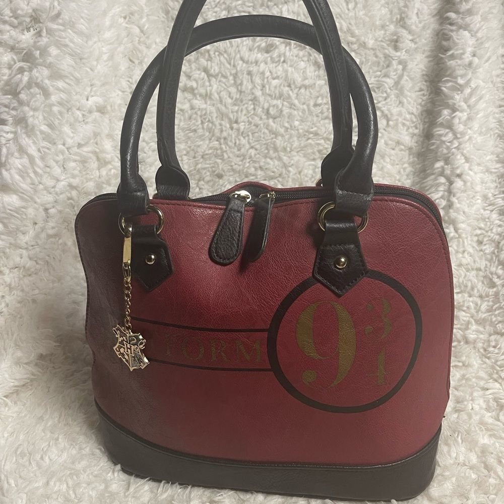Vintage Harry Potter platform 9 3/4 hand bag